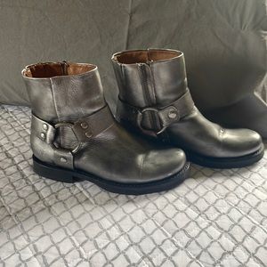 Frye Womens Harness Silver Western Boots